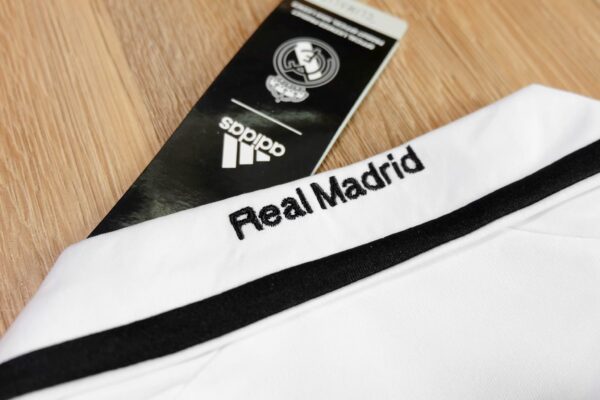 MAILLOT RETRO REAL MADRID DOMICILE SAISON 2008-2009