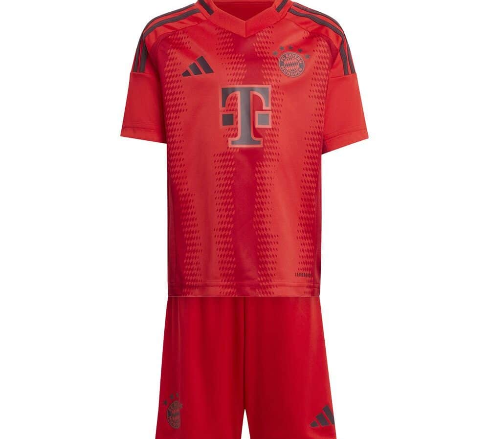 PACK JUNIOR BAYERN MUNICH DOMICILE SAISON 2024-2025